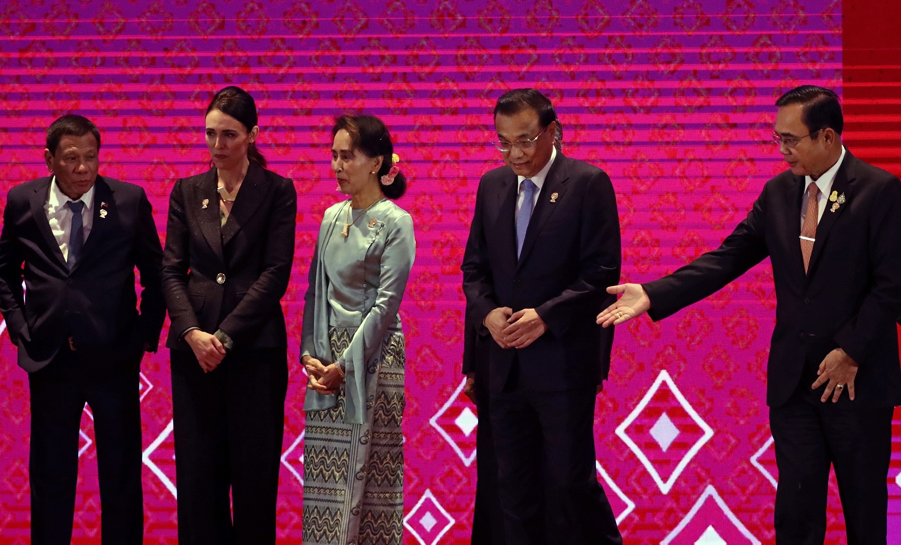 Thu tuong Nguyen Xuan Phuc anh 9