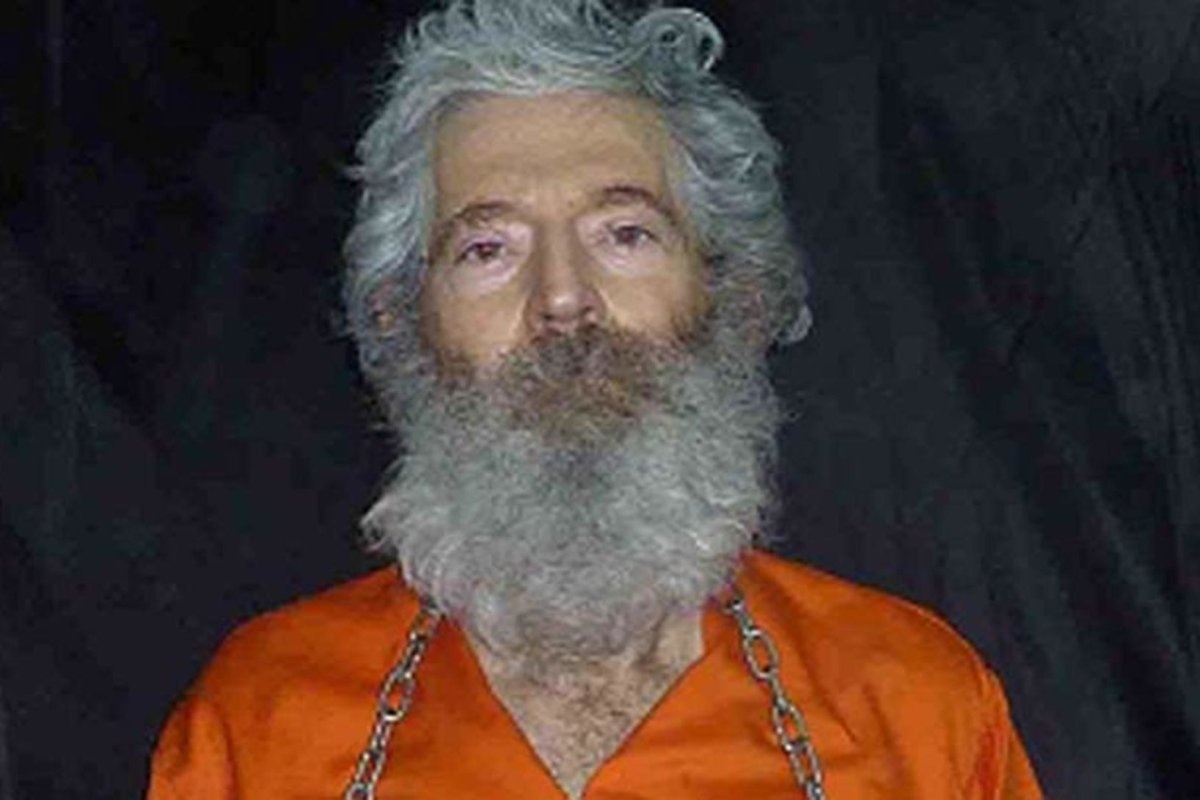 TT Trump keu goi Iran tha diep vien My mat tich 12 nam hinh anh