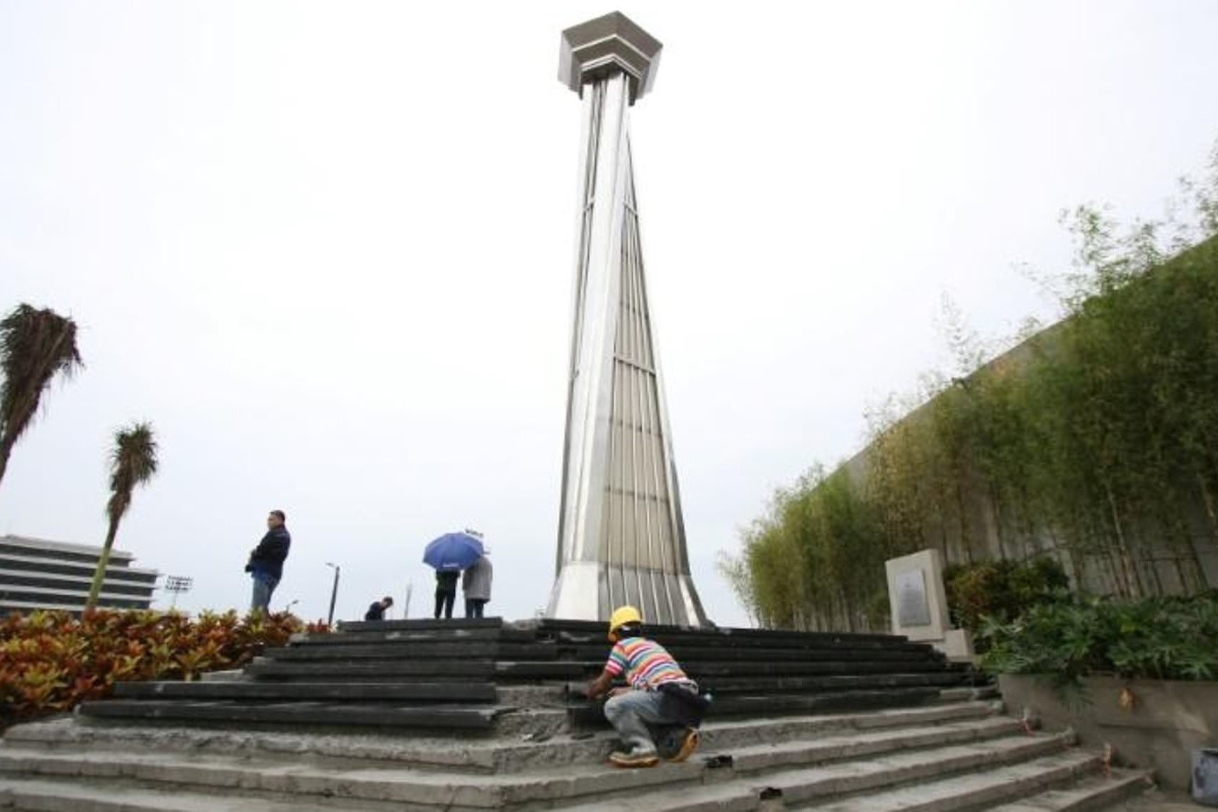 Gia dinh 'cha de' thap duoc SEA Games bi doi no ngap dau hinh anh