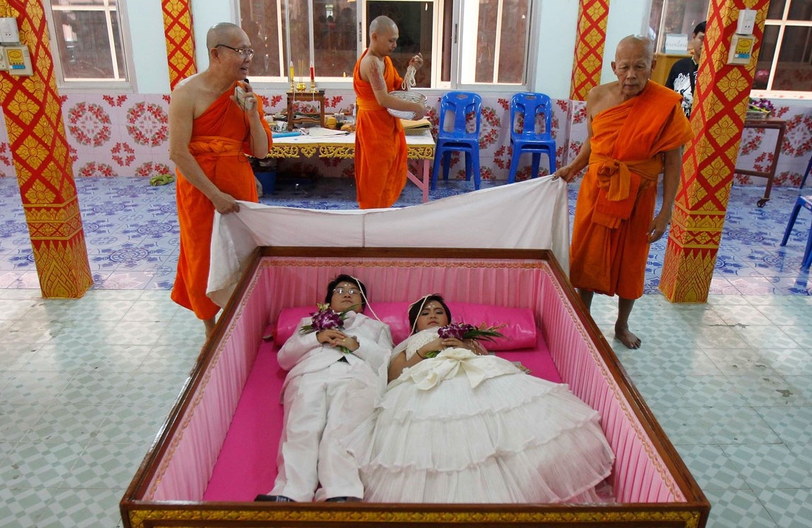 Nhung kieu don nam moi ky la anh 2