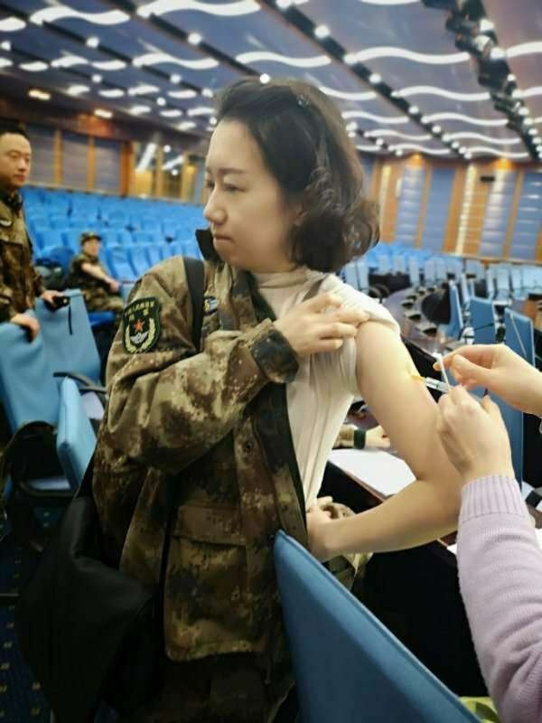 tiep cuu Vu Han anh 4