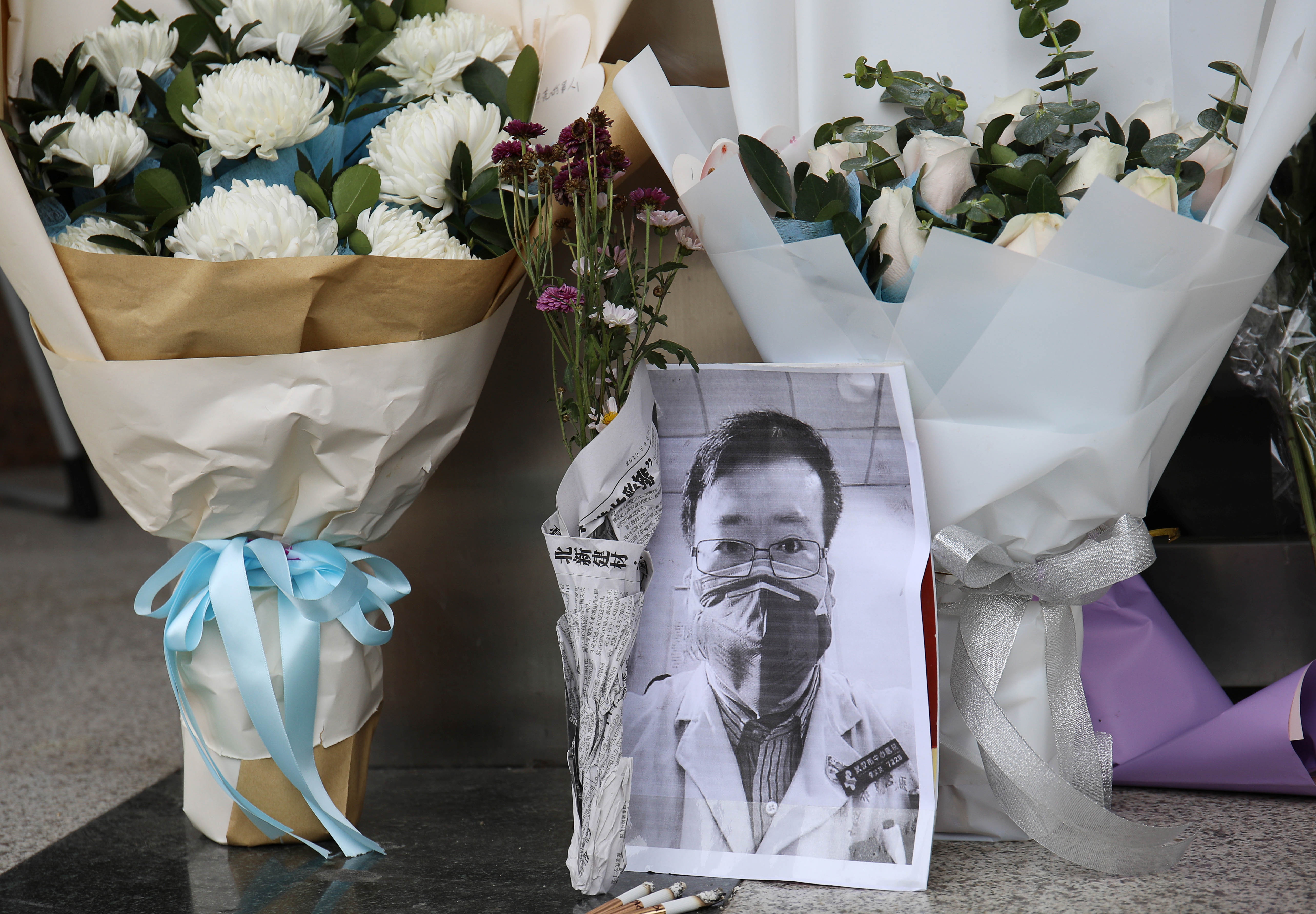 Dan TQ dau buon sau cai chet cua bac si Ly Van Luong hinh anh