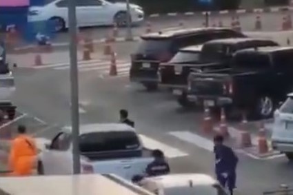 Quan nhan xa sung anh 1