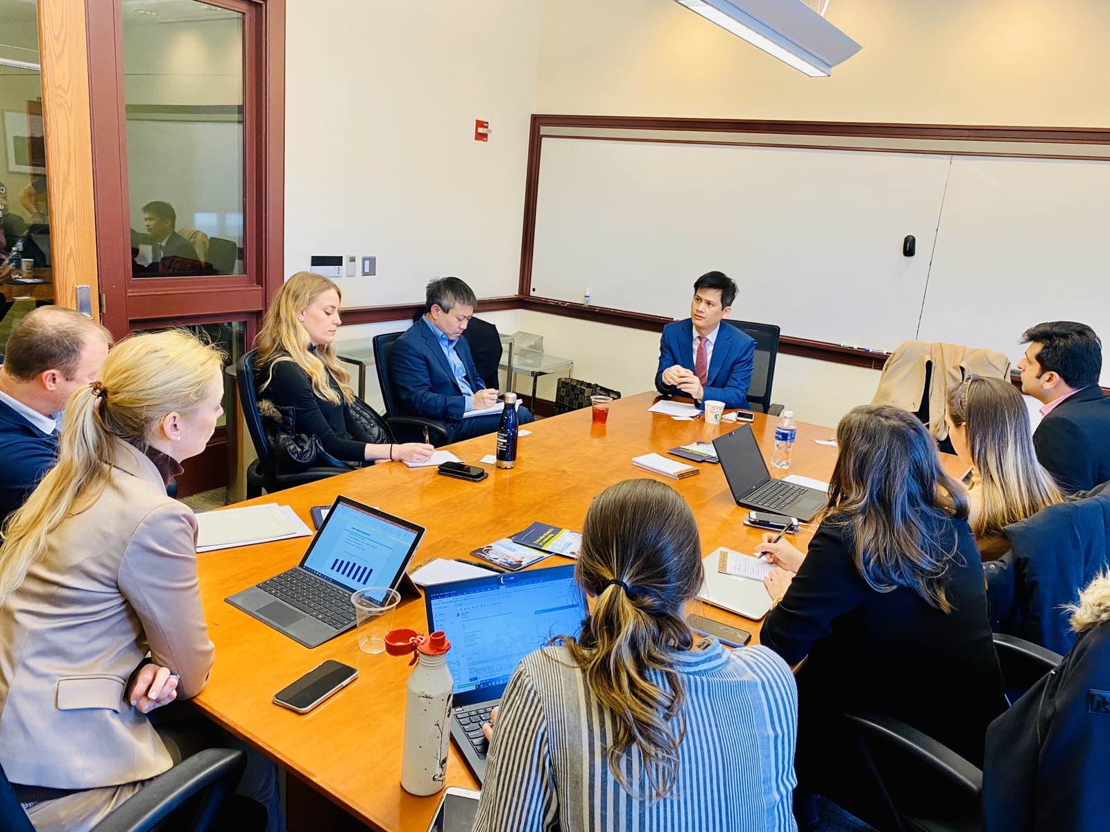 phong chong Covid-19 anh 2