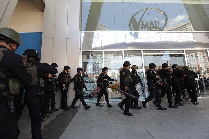 Bat con tin Philippines anh 2