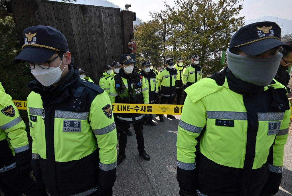 Giao chu Tan Thien Dia quy goi xin loi anh 1