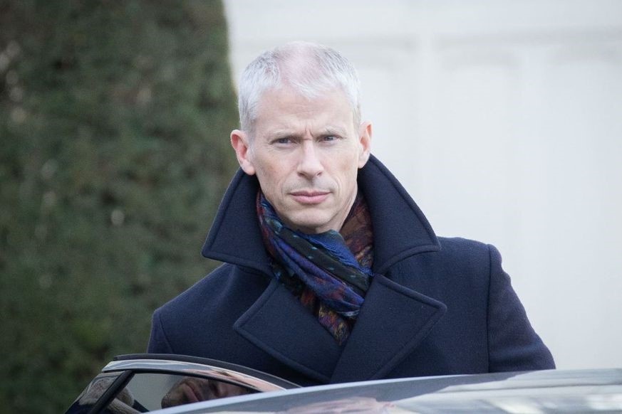 Bo truong Van hoa Phap duong tinh voi virus corona hinh anh