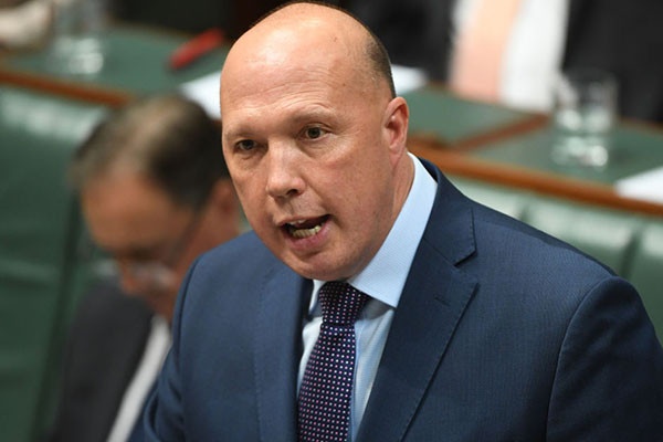 Bo truong Noi vu Australia duong tinh voi virus corona hinh anh