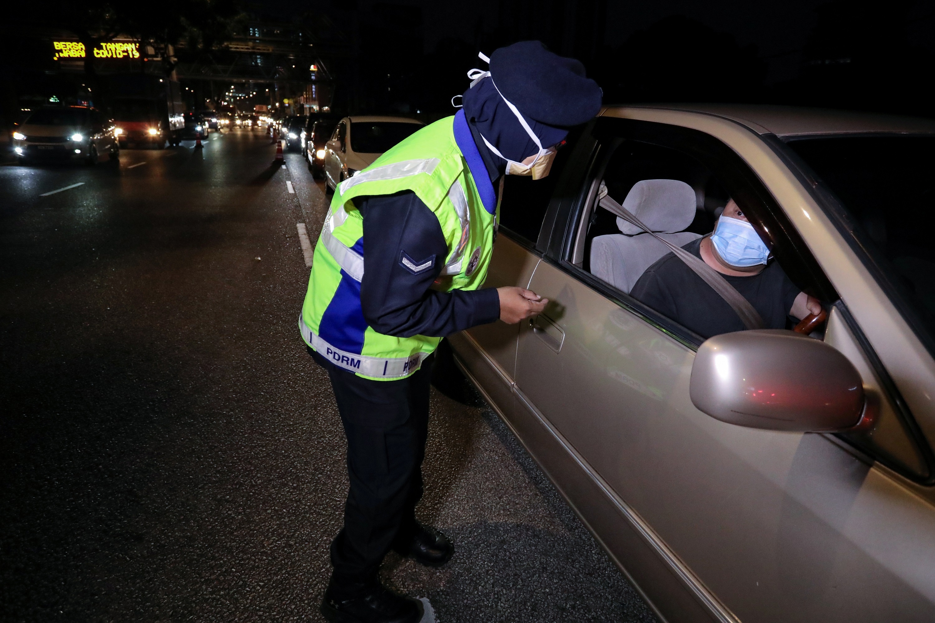 nguoi ti nan o thanh duong tam dich anh 2