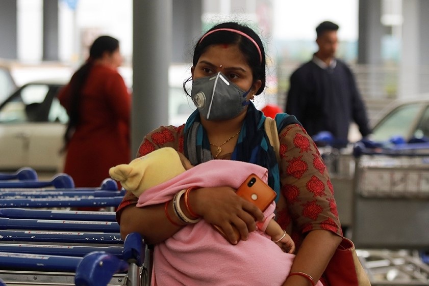 Bao luc gia dinh gia tang trong thoi cach ly xa hoi vi dich benh hinh anh