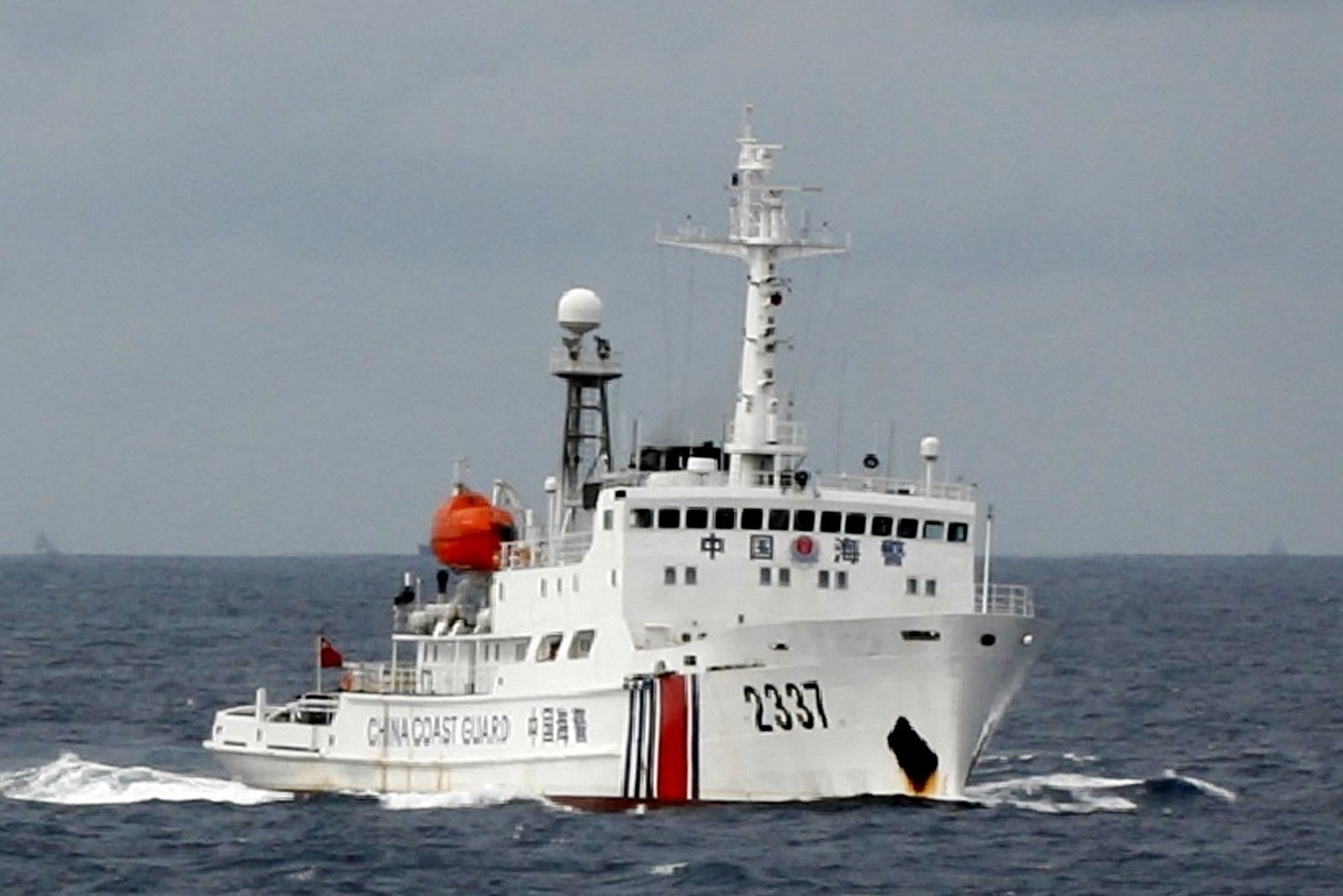 Uy ban Doi ngoai Thuong vien My len an TQ dam chim tau ca Viet Nam hinh anh