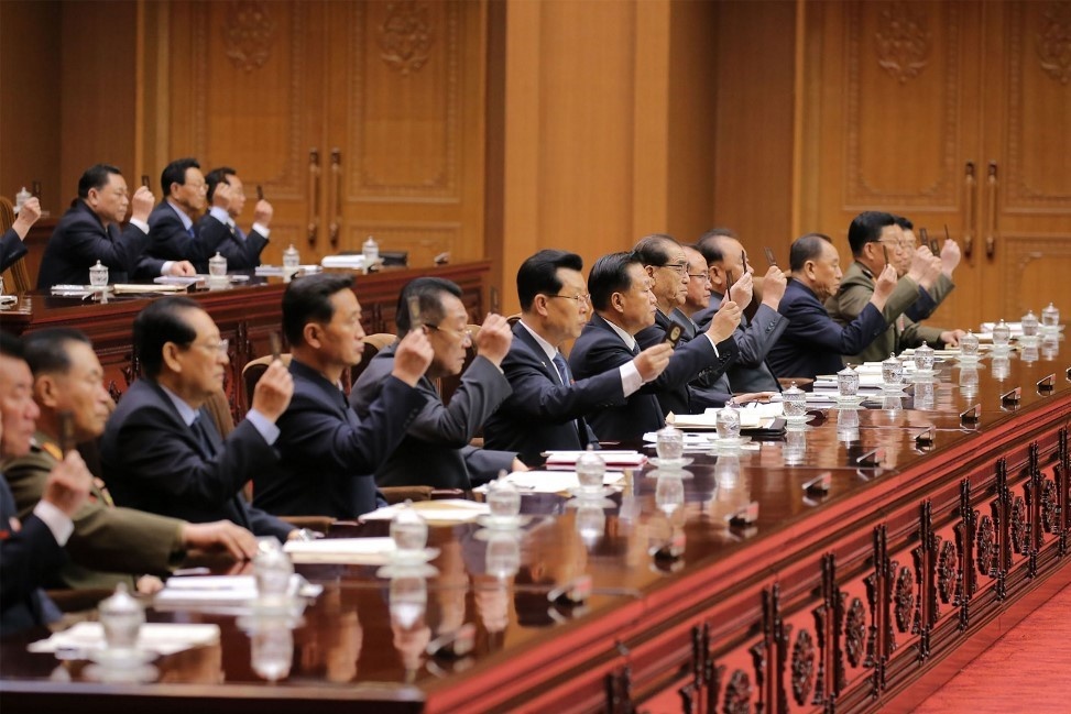 Ong Kim Jong Un thay doi nhan su lon giua dai dich hinh anh