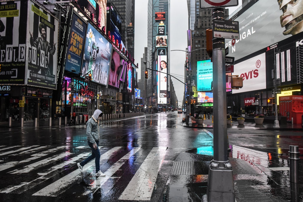 Cac bang o My len ke hoach mo cua tro lai sau khi qua dinh dich hinh anh