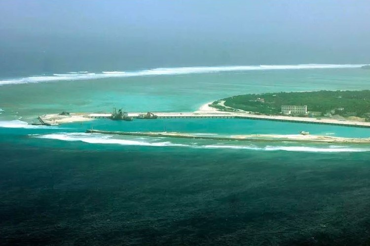 Trung Quoc lap quan tren Bien Dong anh 1