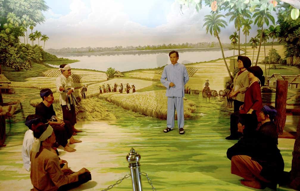 Tinh huu nghi Thai Lan - Viet Nam in dam dau an Bac Ho hinh anh