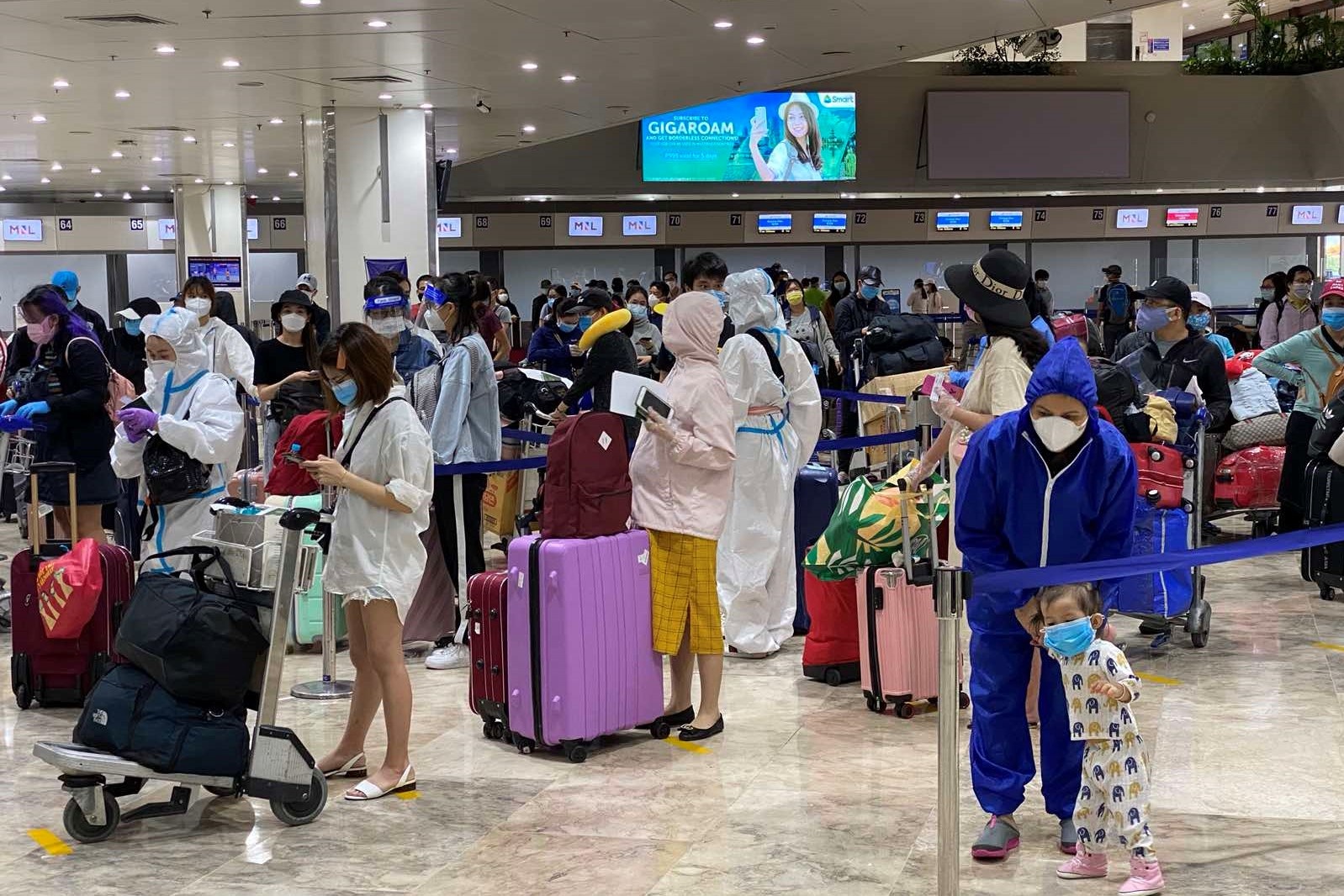 Dua gan 200 cong dan Viet Nam tu Philippines ve nuoc an toan hinh anh