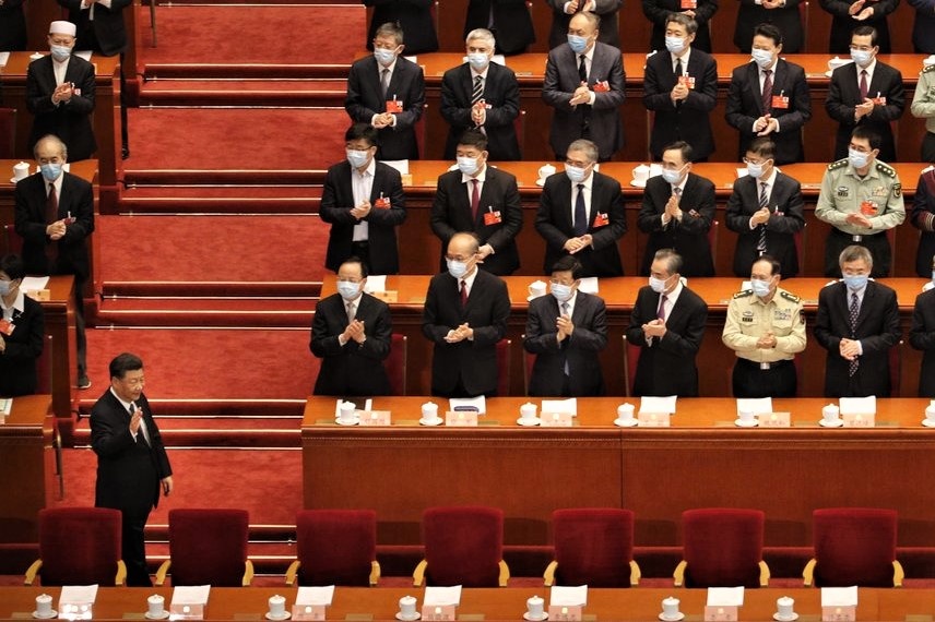 Trung Quoc khai mac 'Luong Hoi' sau 2 thang tri hoan vi dai dich hinh anh