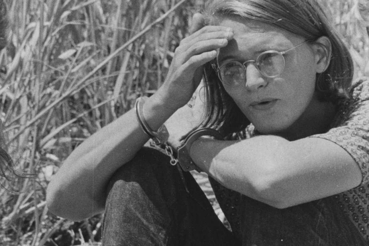 Dong pham ke sat nhan hang loat khet tieng nuoc My chet vi Covid-19 hinh anh