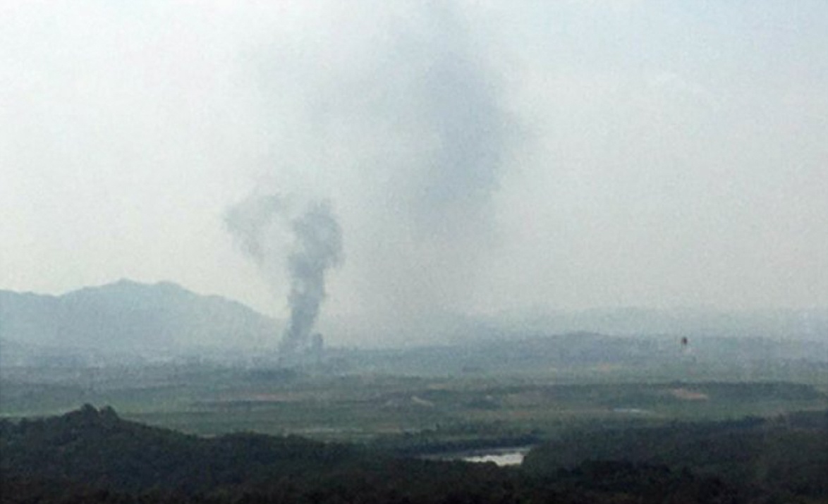 Trieu Tien xac nhan danh sap van phong anh 1