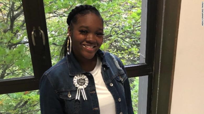 Nu sinh moi tot nghiep bi ban chet trong oto o My hinh anh