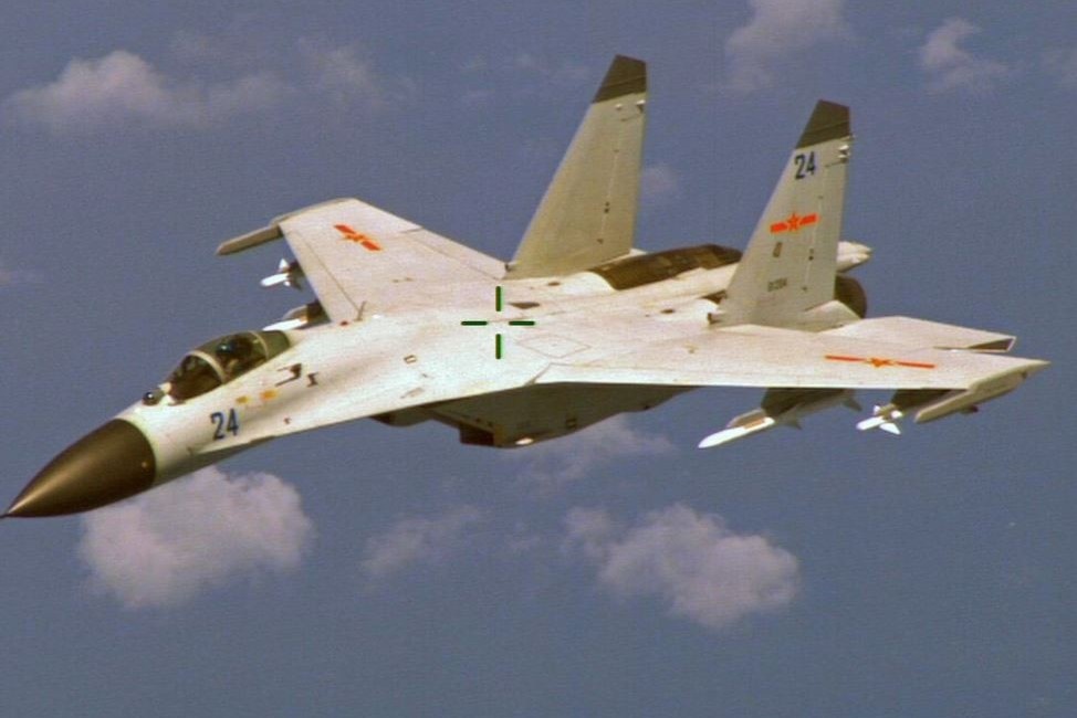 May bay Trung Quoc ap sat Dai Loan 5 lan trong 10 ngay qua hinh anh