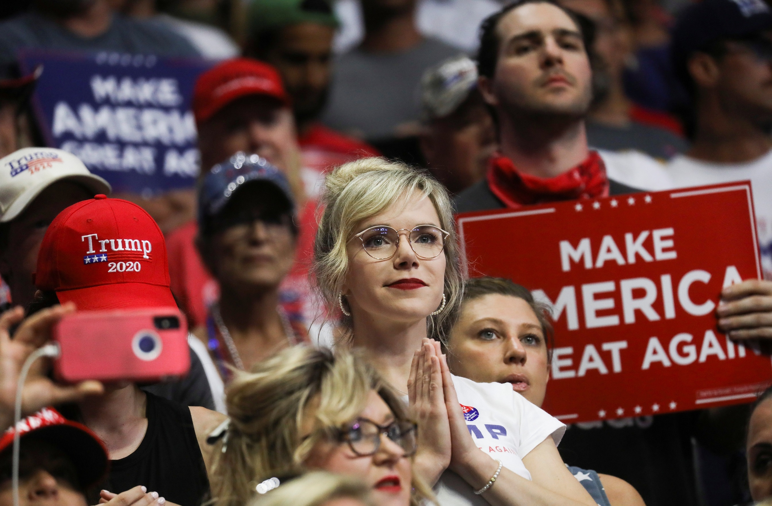 Trump noi gian anh 10