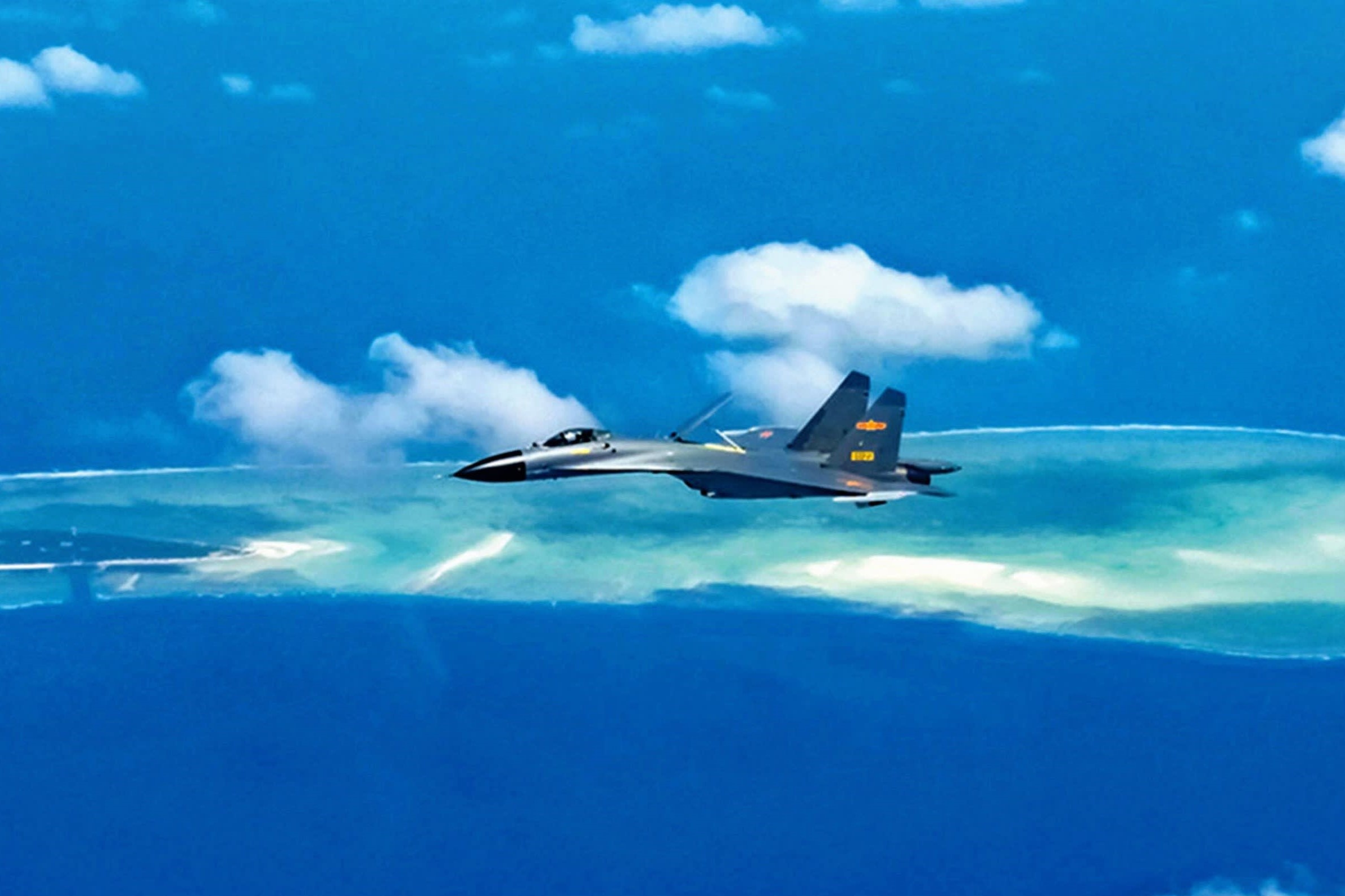 Trung Quoc tap tran dong loat tren ba vung bien o chau A hinh anh