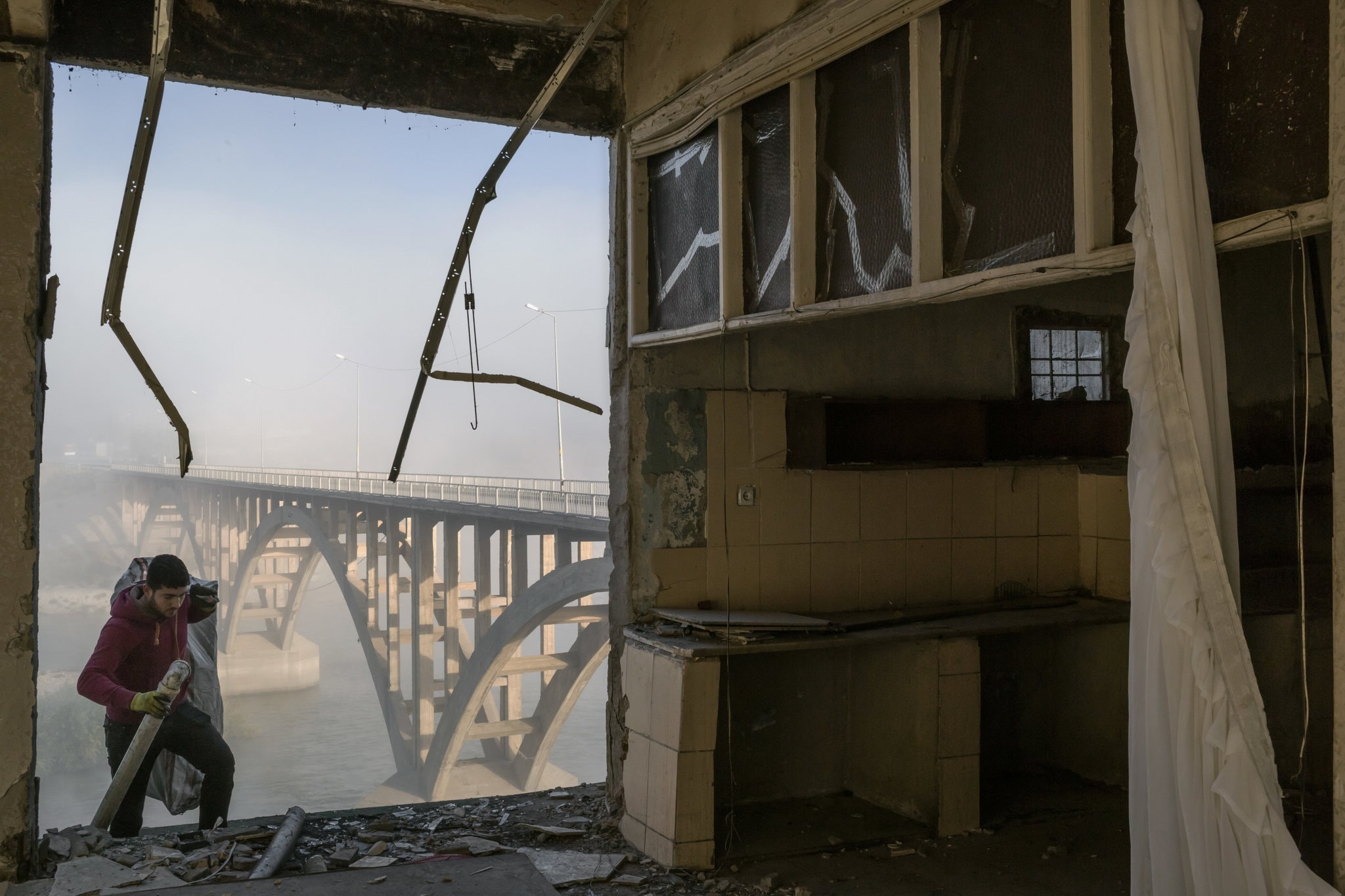 Thung lung co bi xoa so anh 10