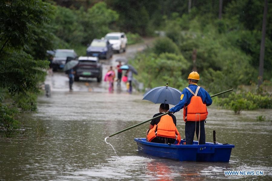 Trung Quoc nang muc ung pho khan cap anh 10