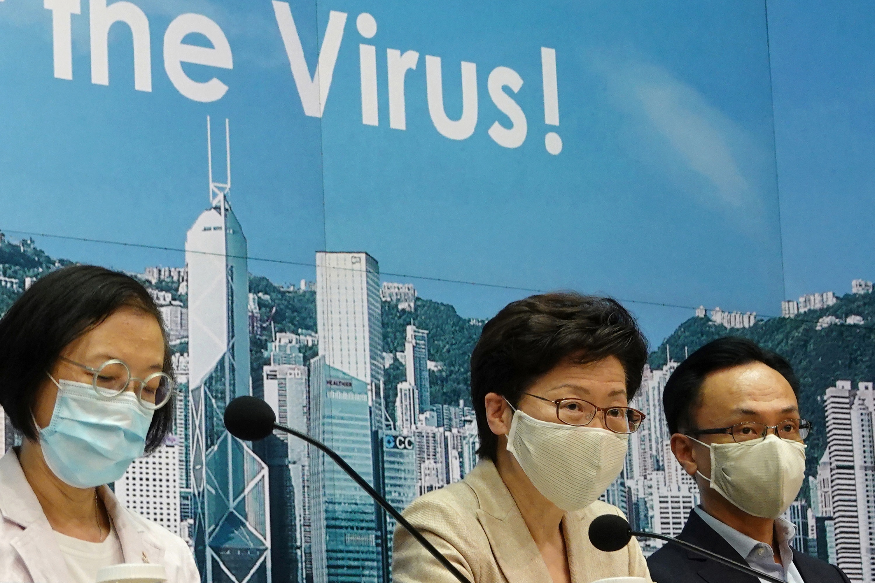 Lan song Covid-19 thu ba anh 1