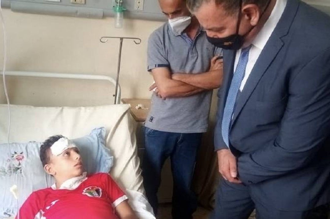 Banh kep giam gia gay chet nguoi, hon 800 nan nhan ngo doc hinh anh