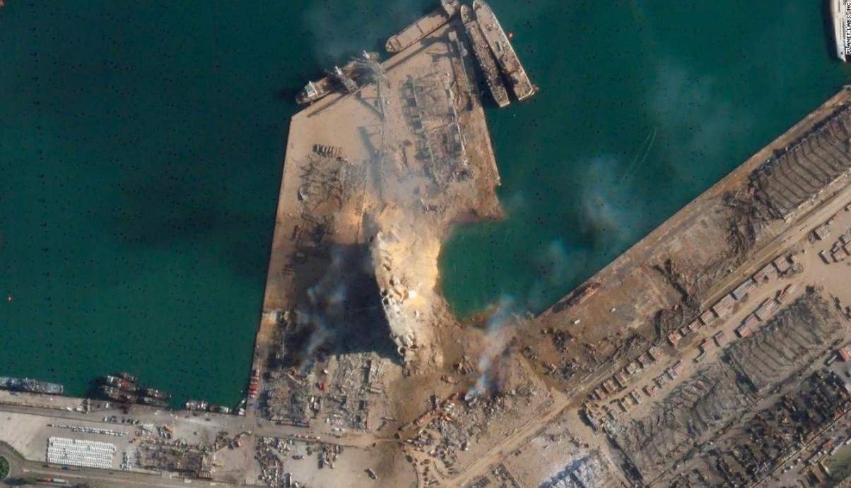 Vu no rung chuyen Beirut anh 2