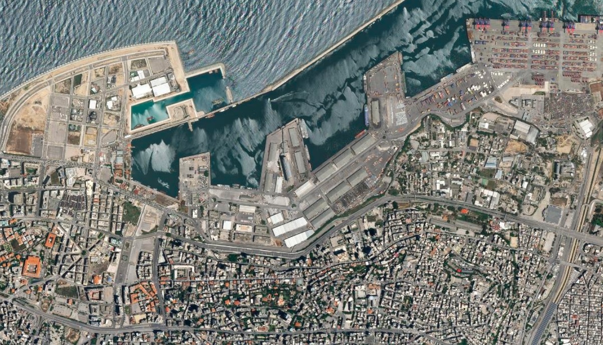 vụ nổ rung chuyển Beirut ảnh 3 vu no rung chuyen Beirut anh 3