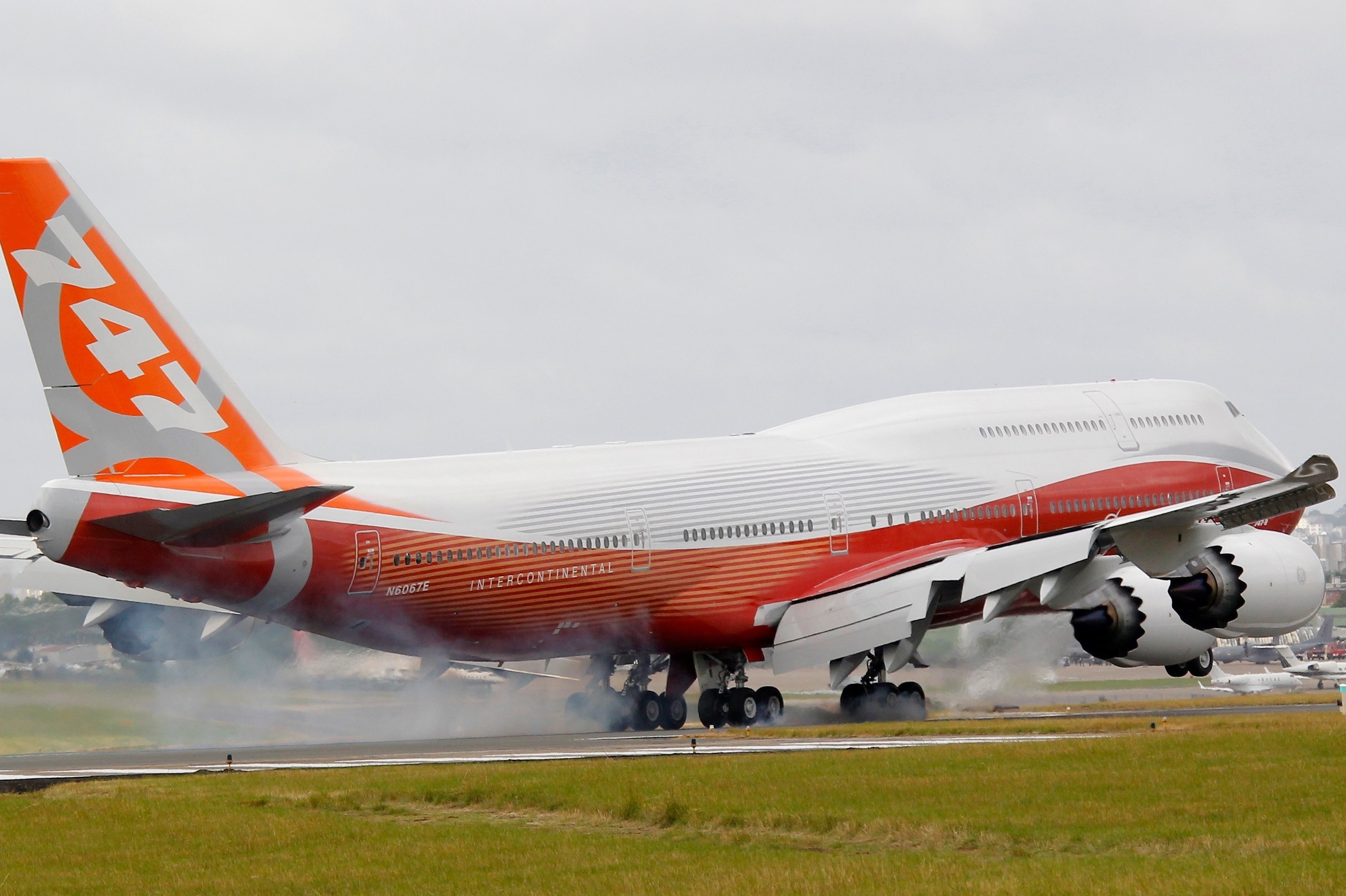 Can 8.000 chiec Boeing 747 de phan phat vaccine Covid-19 toan cau hinh anh
