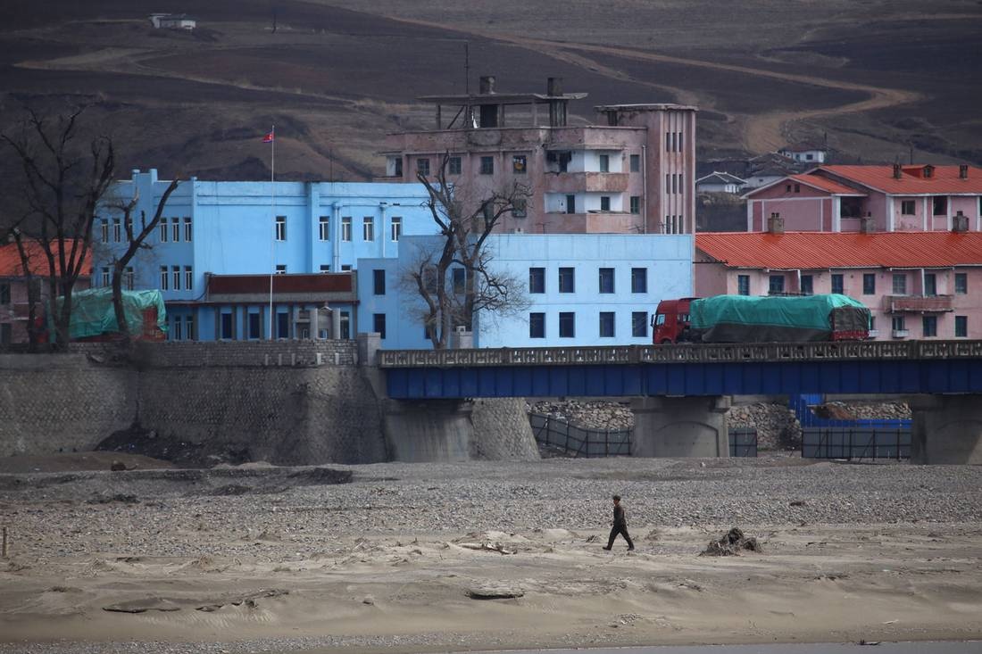 no sung o bien gioi Trung Quoc anh 1