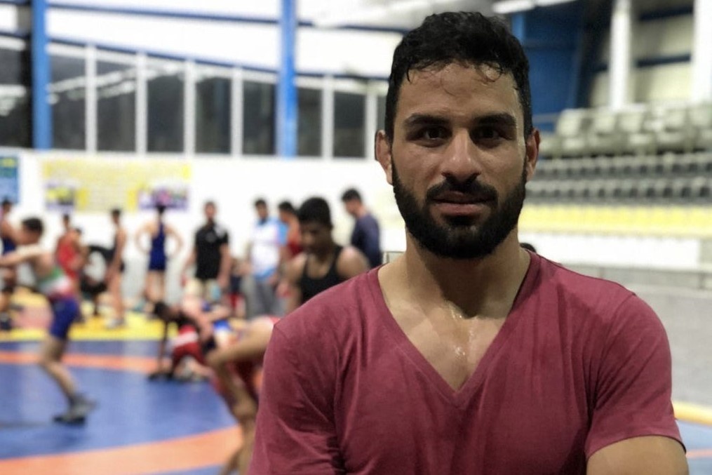 Iran tu hinh do vat Afkari hinh anh