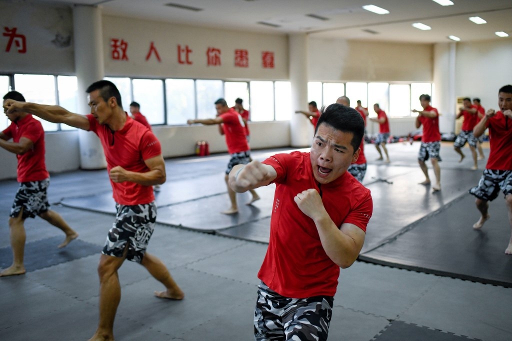 Nha giau Trung Quoc san tim ve si anh 1