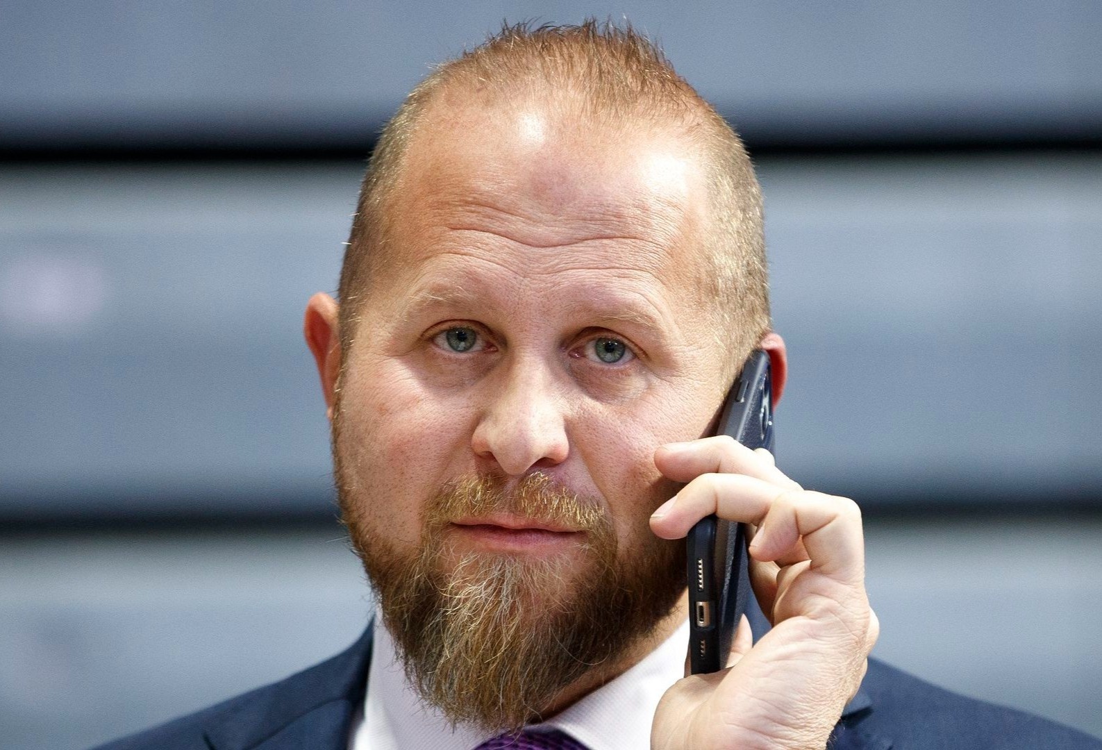 Cuu quan ly chien dich cua ong Trump tim cach tu sat hinh anh