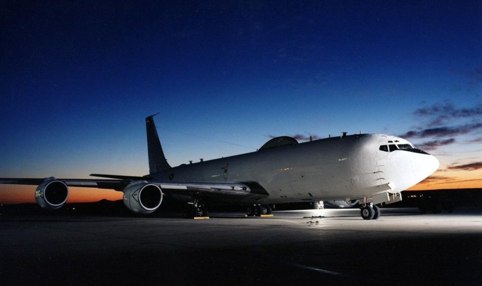 May bay 'ngay tan the' My cat canh anh 3