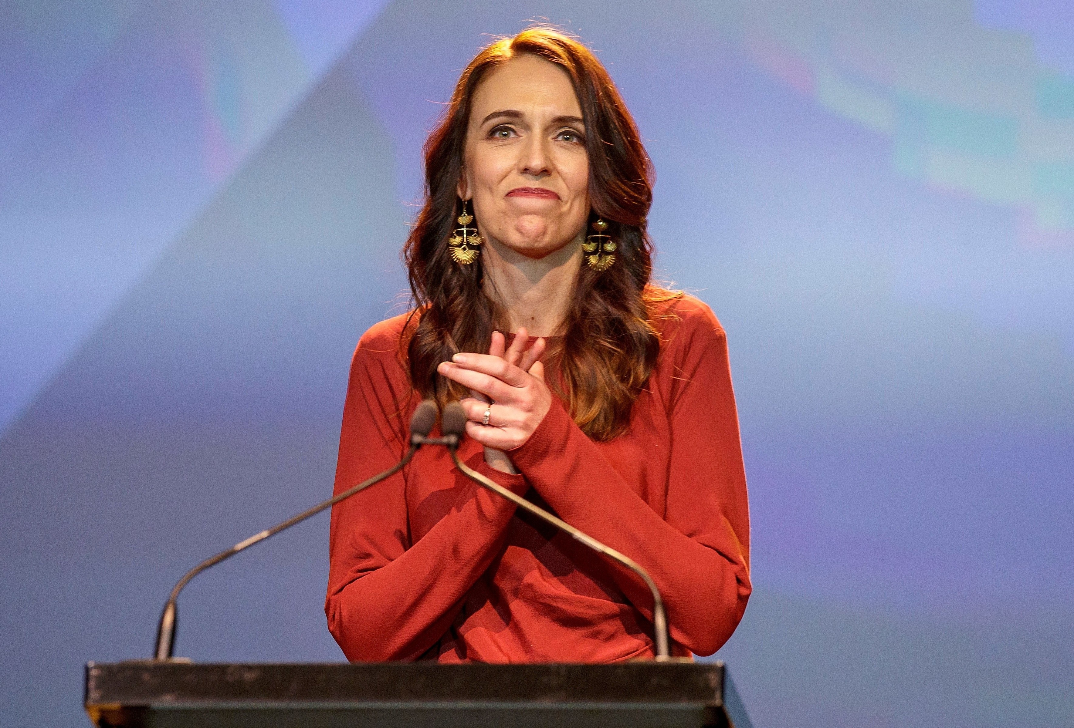 Thu tuong Nguyen Xuan Phuc chuc mung thu tuong New Zealand thang loi hinh anh