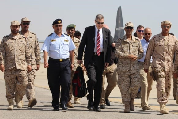 Iran trung phat dai su My de 'an mieng tra mieng' hinh anh