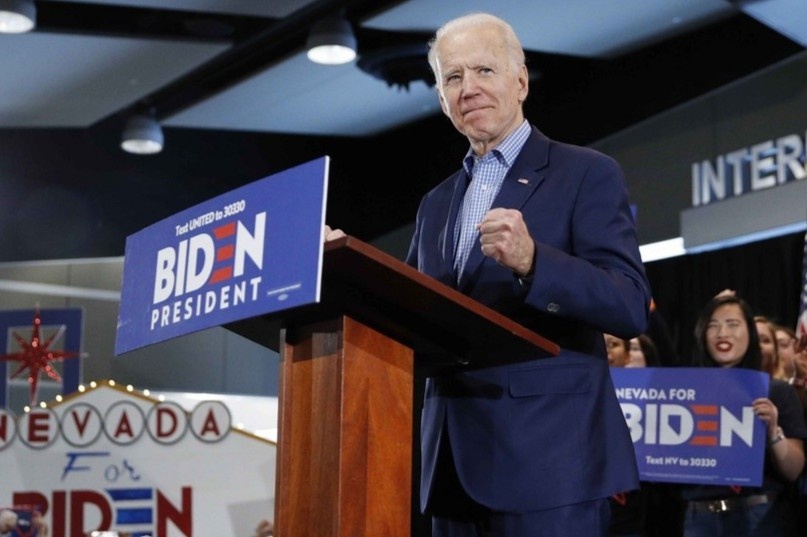 Bau cu My co the phan dinh thang thua vao dem nay hinh anh