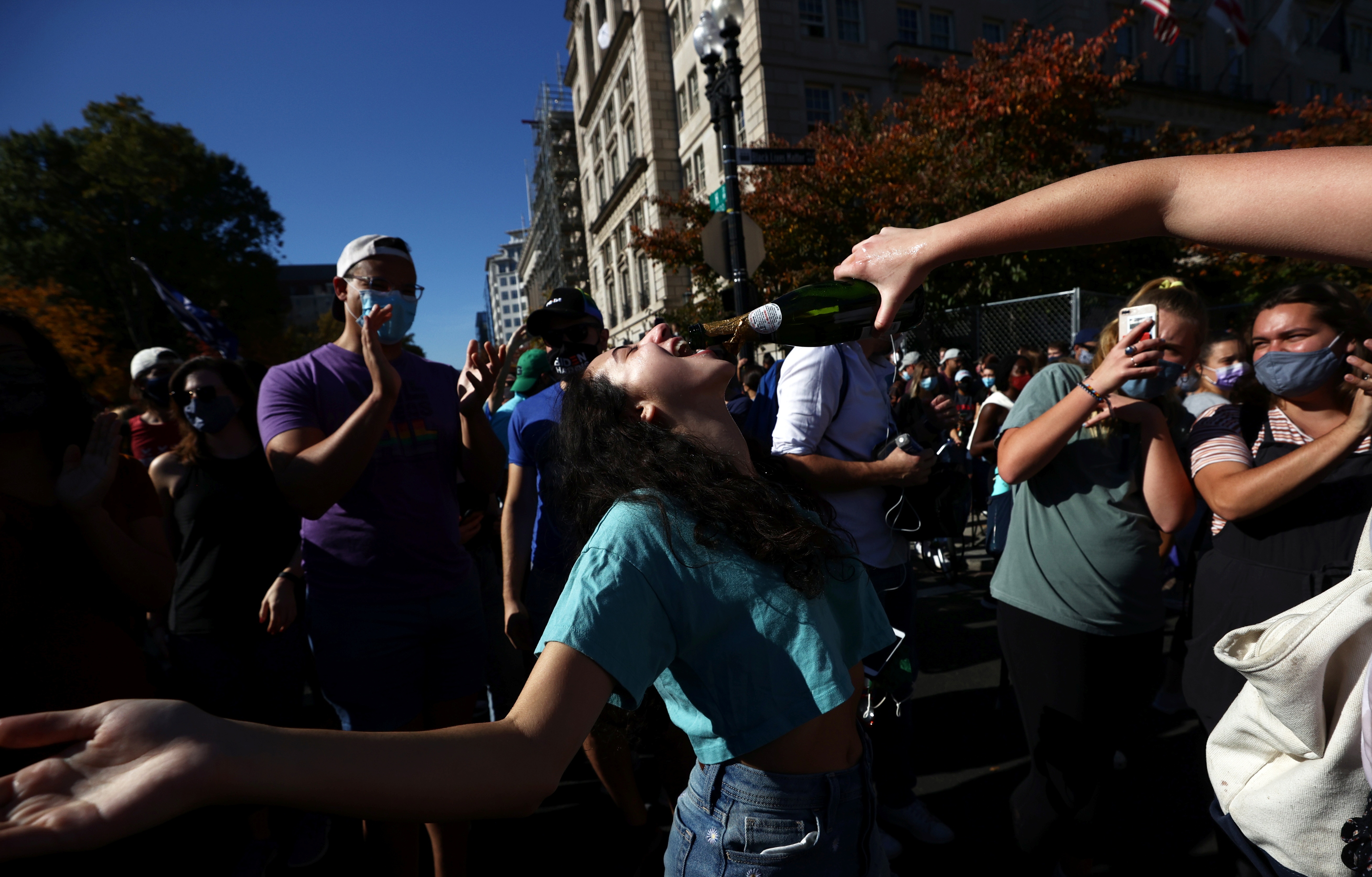 Dan Washington D.C keo den Nha Trang an mung anh 12