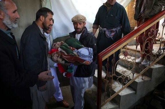 Tam nguoi chet khi thu do cua Afghanistan hung 'mua ten lua' hinh anh