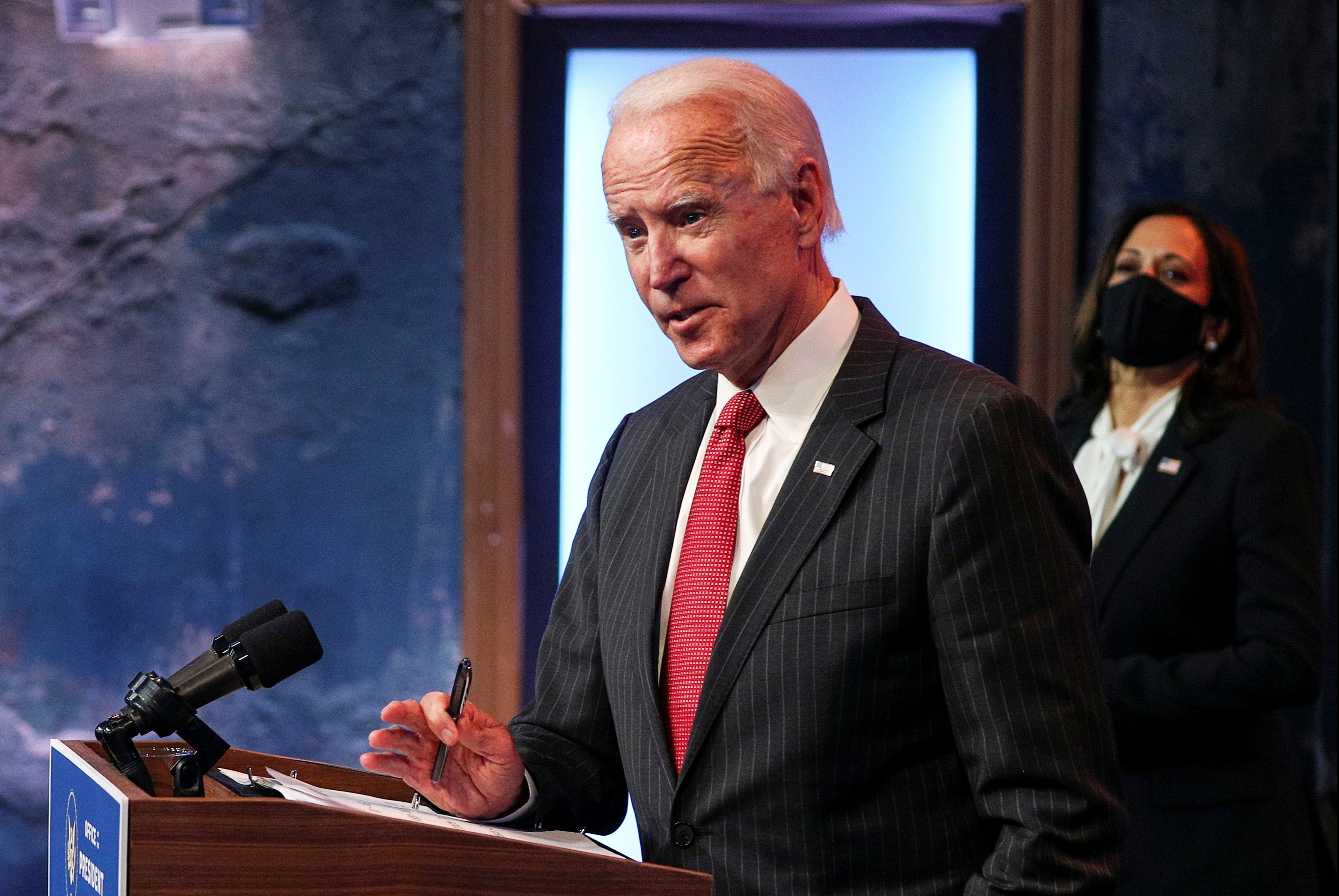 Ong Biden sap cong bo lua chon noi cac dau tien hinh anh