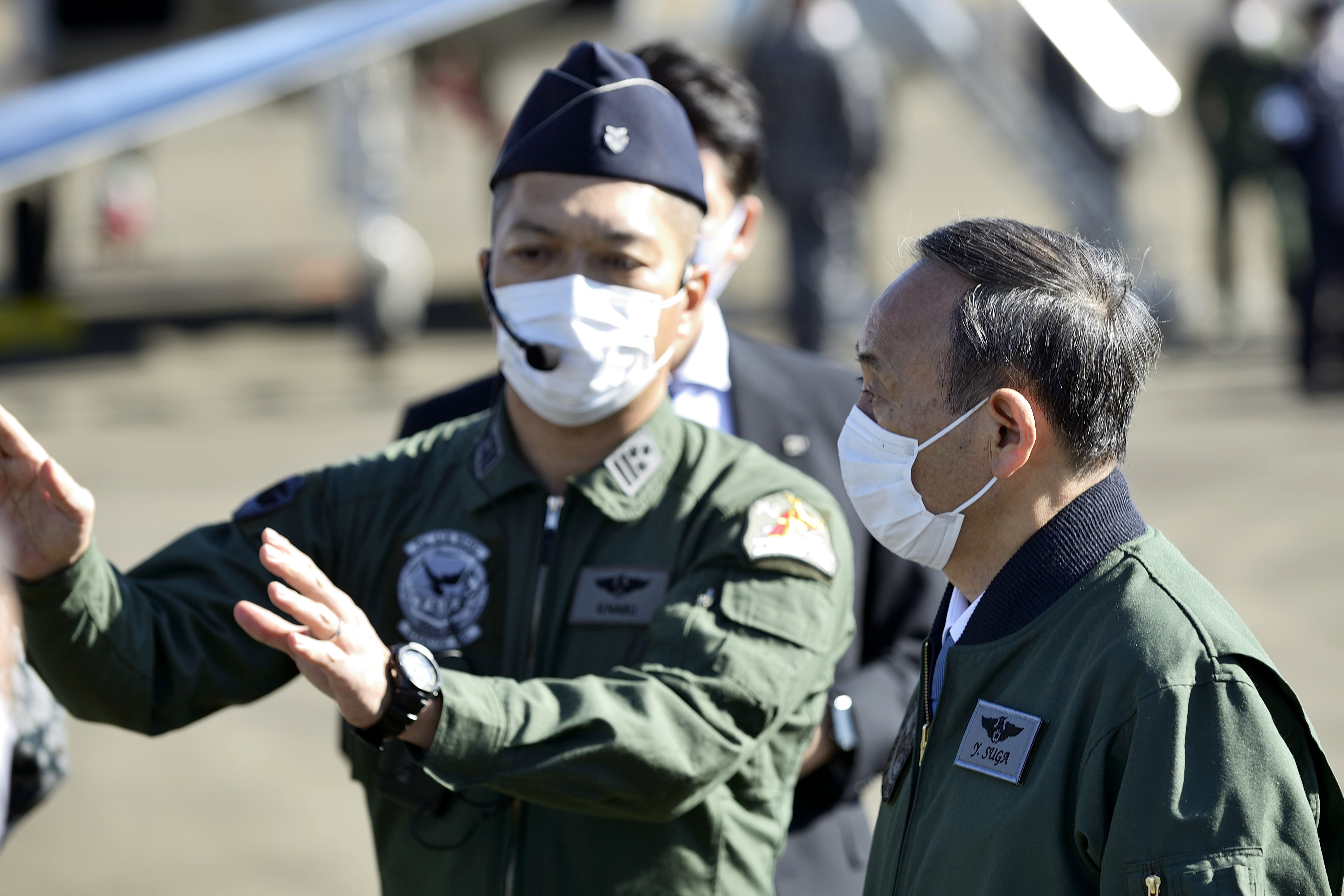 Thu tuong Nhat Ban duyet binh anh 6