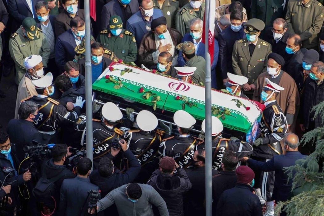 Nha khoa hoc bi am sat o Iran duoc phong anh hung 'tu vi dao' hinh anh