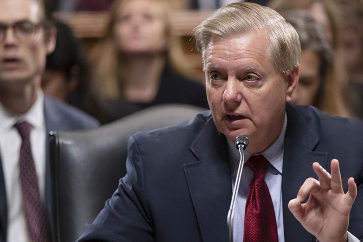 Tong thong Trump du le nham chuc anh 1