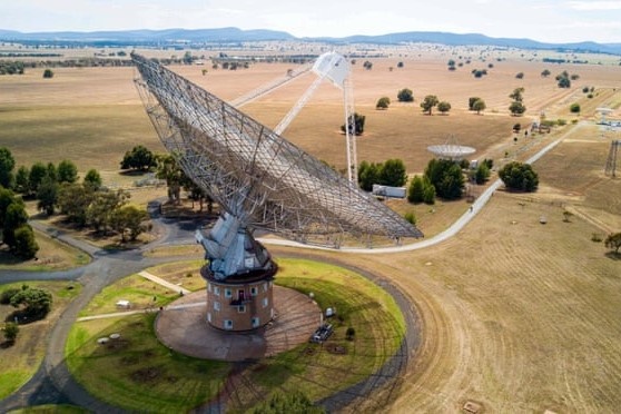 Phat hien song bi an co the tu ngoi sao gan Mat Troi nhat hinh anh