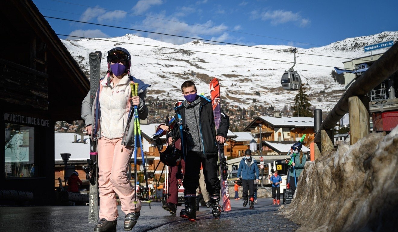 Du khach Anh tron cach ly anh 1